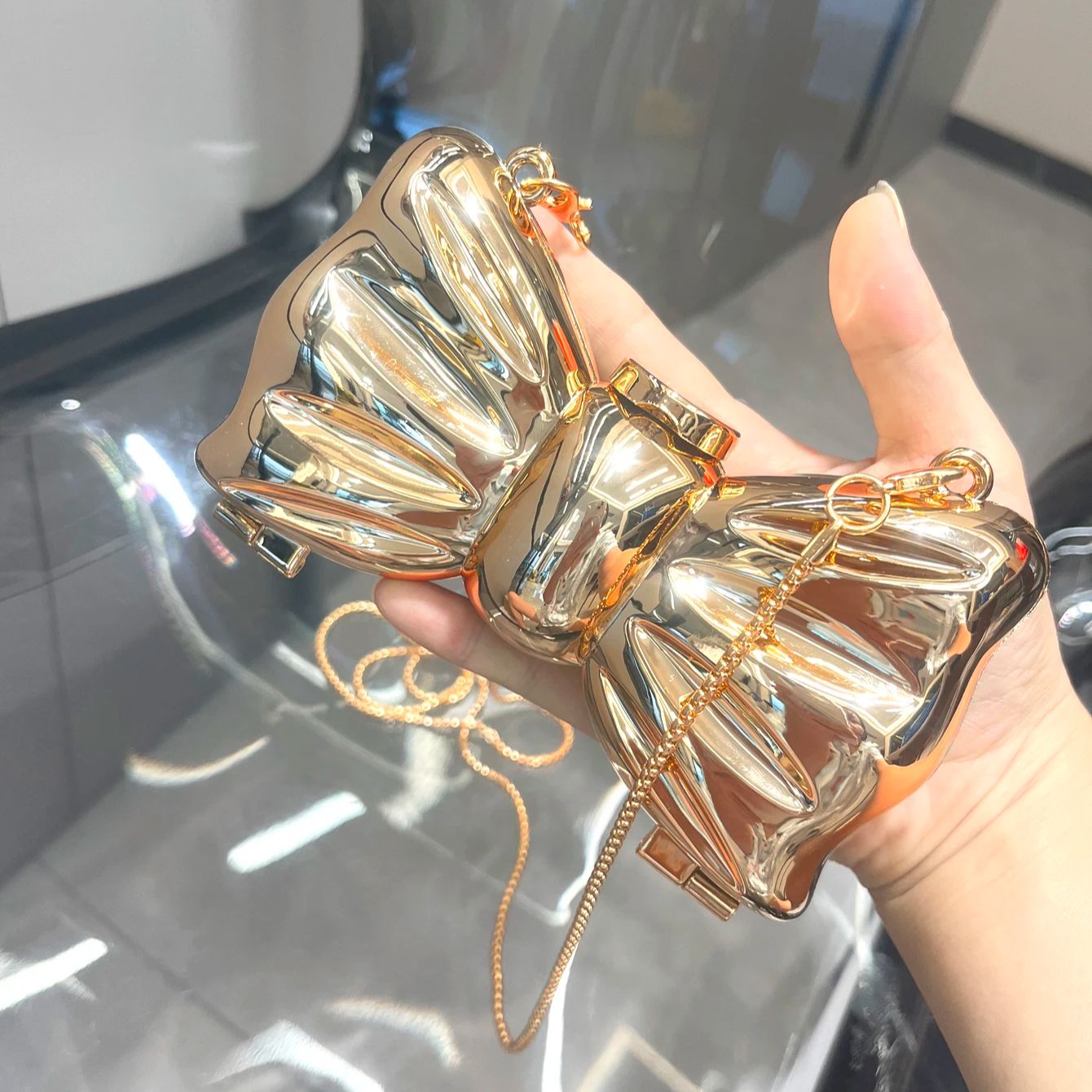 Golden Evening bag  Purses and - огляд і ціна Luxury Bags Trending