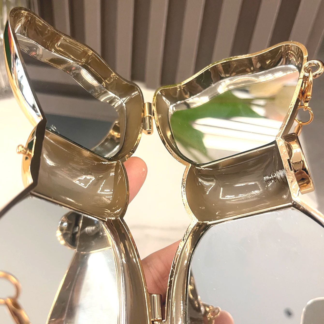 Golden Evening bag  Purses and - огляд і ціна Luxury Bags Trending