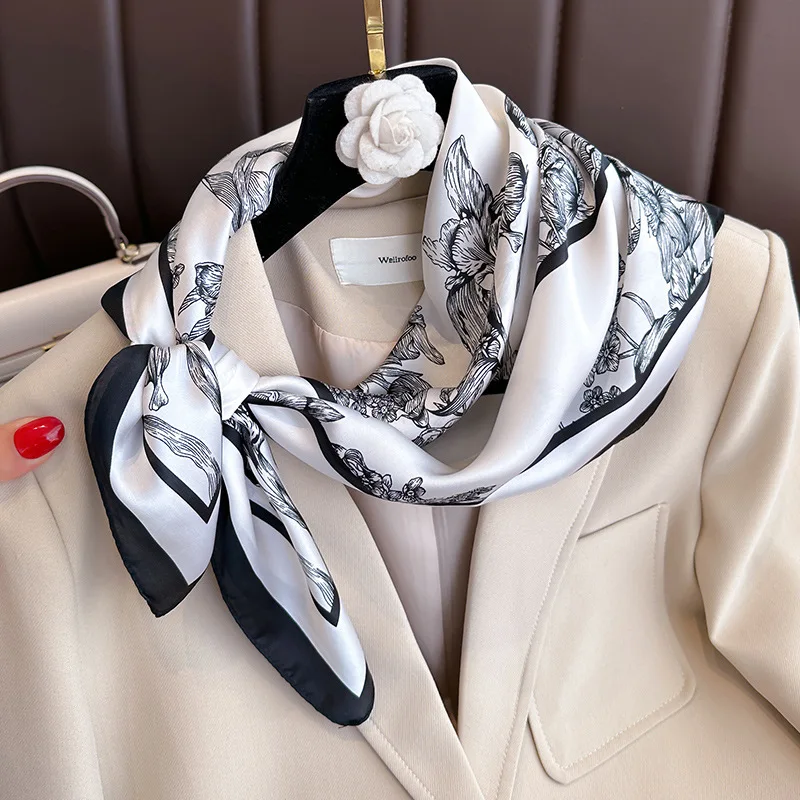 70*70cm Luxury Floral Print Si - огляд і ціна Luxury Bags Trending
