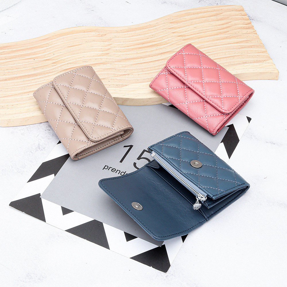 Sheepskin Quilted Card Holder  - огляд і ціна Luxury Bags Names